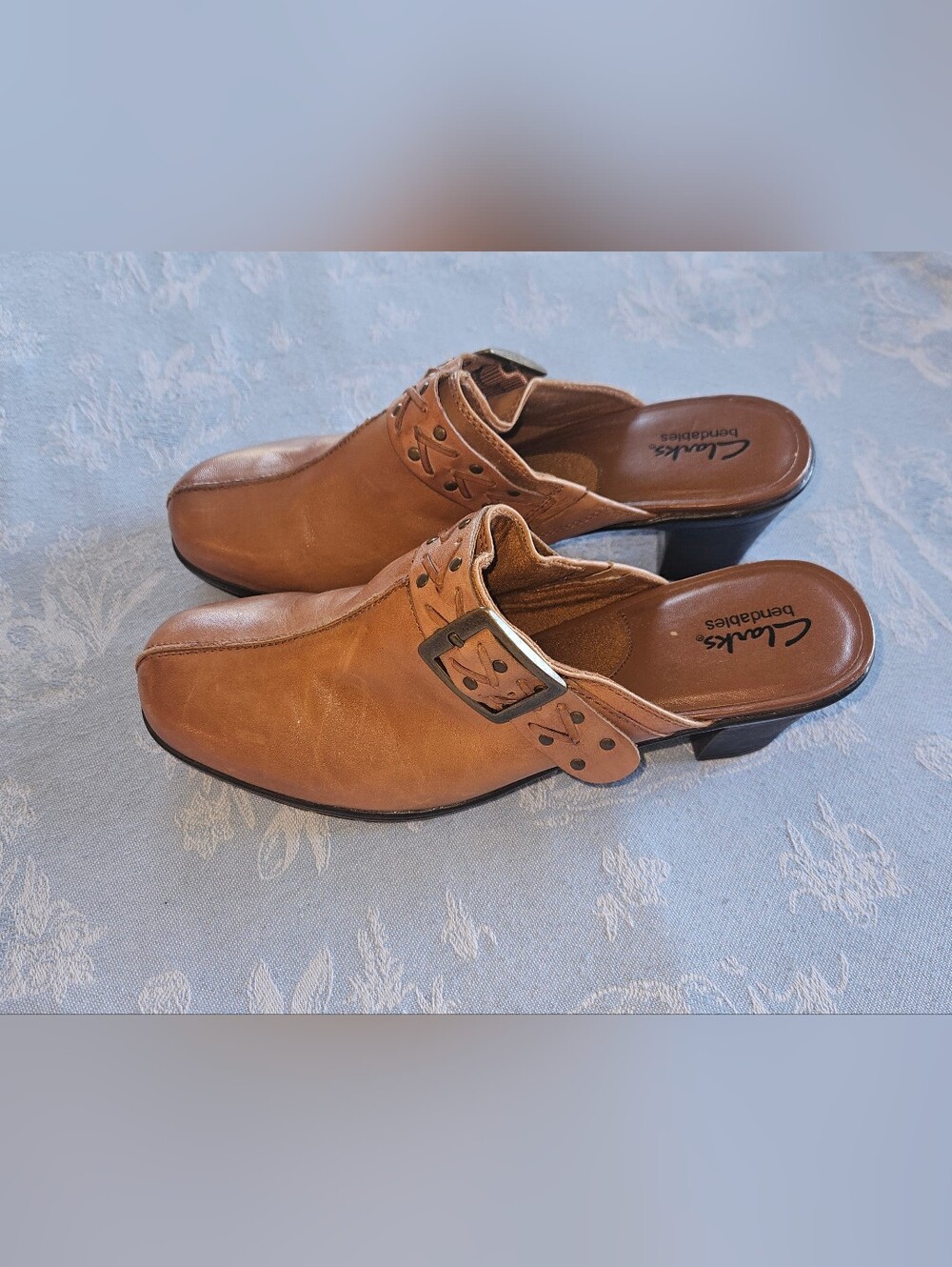 Clarks Women’s Slip-On Clog Block Heel Shoes Light Tab Leather Mule Size 11